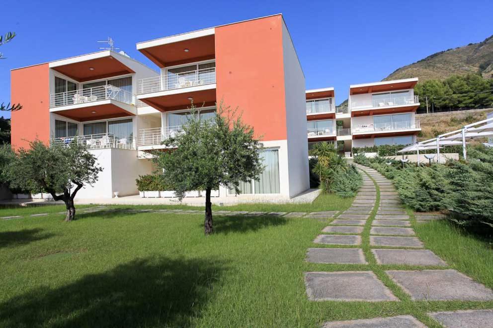 Sporting Club Resort Прая а Маре Екстериор снимка