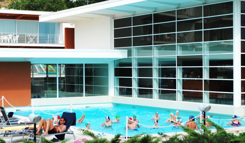 Sporting Club Resort Прая а Маре Екстериор снимка