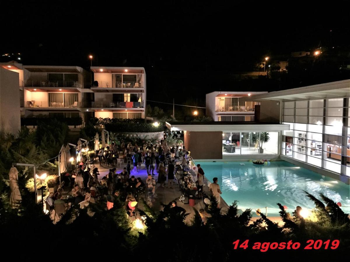 Sporting Club Resort Прая а Маре Екстериор снимка